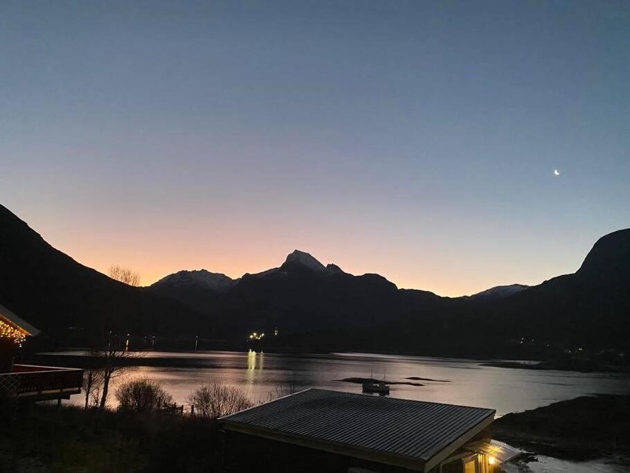 Sjarmerende Anneks I Sigerfjord, Vesteralen Sortland Exteriör bild